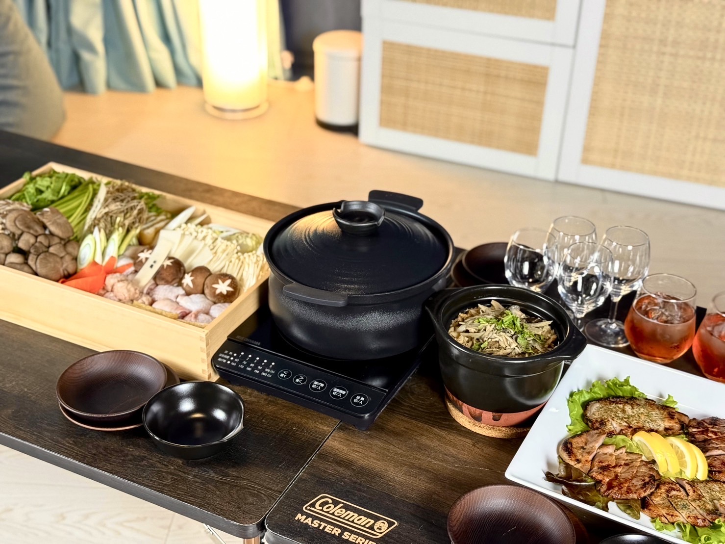 ☆LODGE ロジック☆ケトル☆貴重☆美品☆送料無料☆アウトドア☆グランピング☆ Amazon.co.jp: LODGE ロッジ クロスワードロッジ ケトル 鉄製